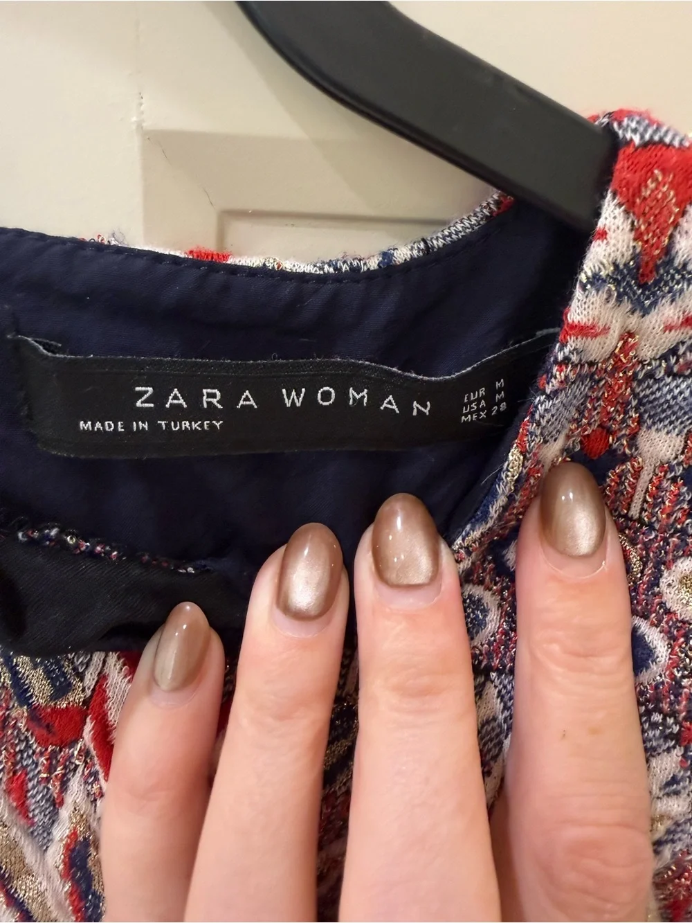 Zara red blue