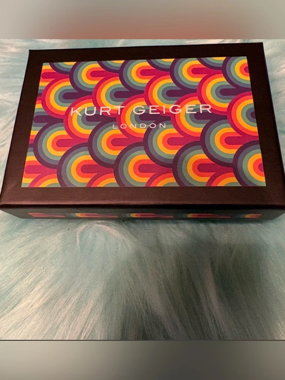 Kurt Geiger heart card holder
