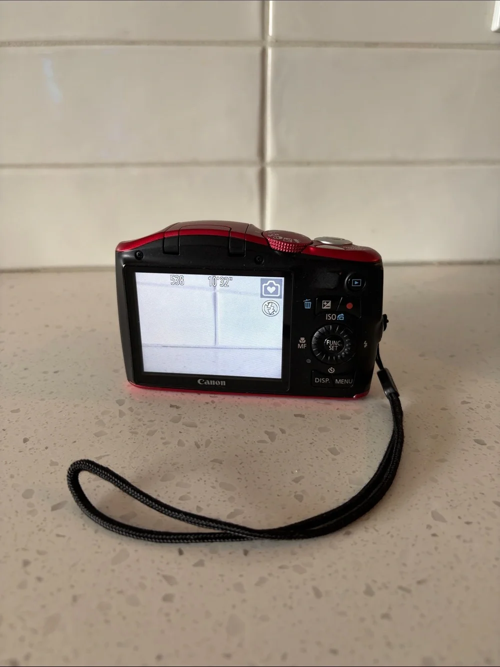 Canon compact camera
