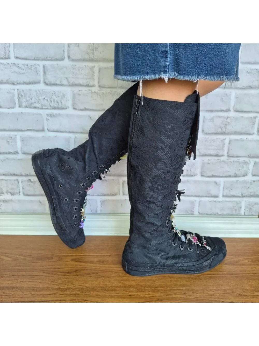 Converse up lace