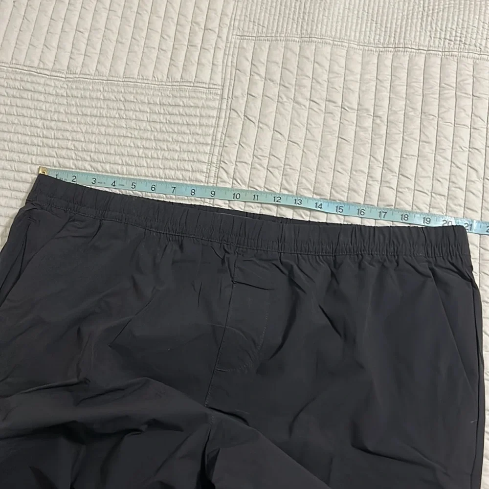 Banana Republic men’s banana