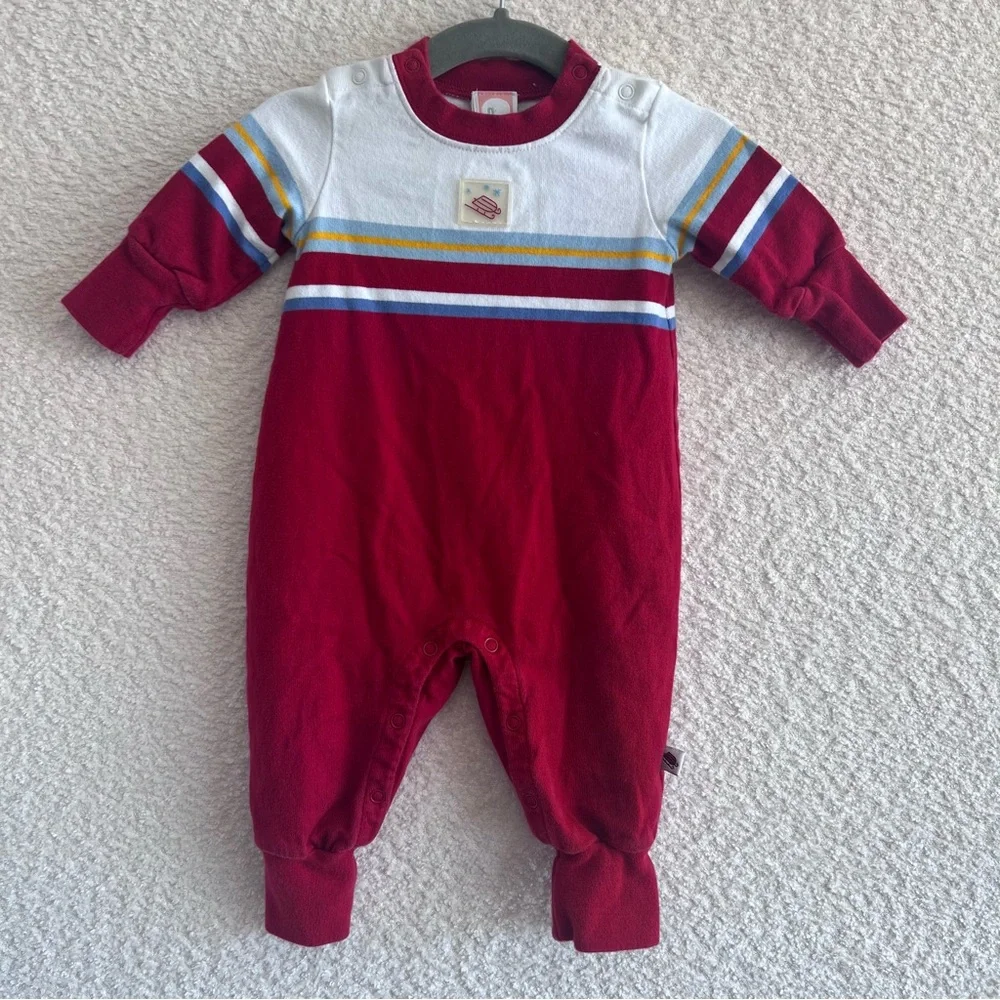 Gymboree Vintage 2001 Baby Y2K Red Sledding‎ One Piece Romper Size 0-3 Months