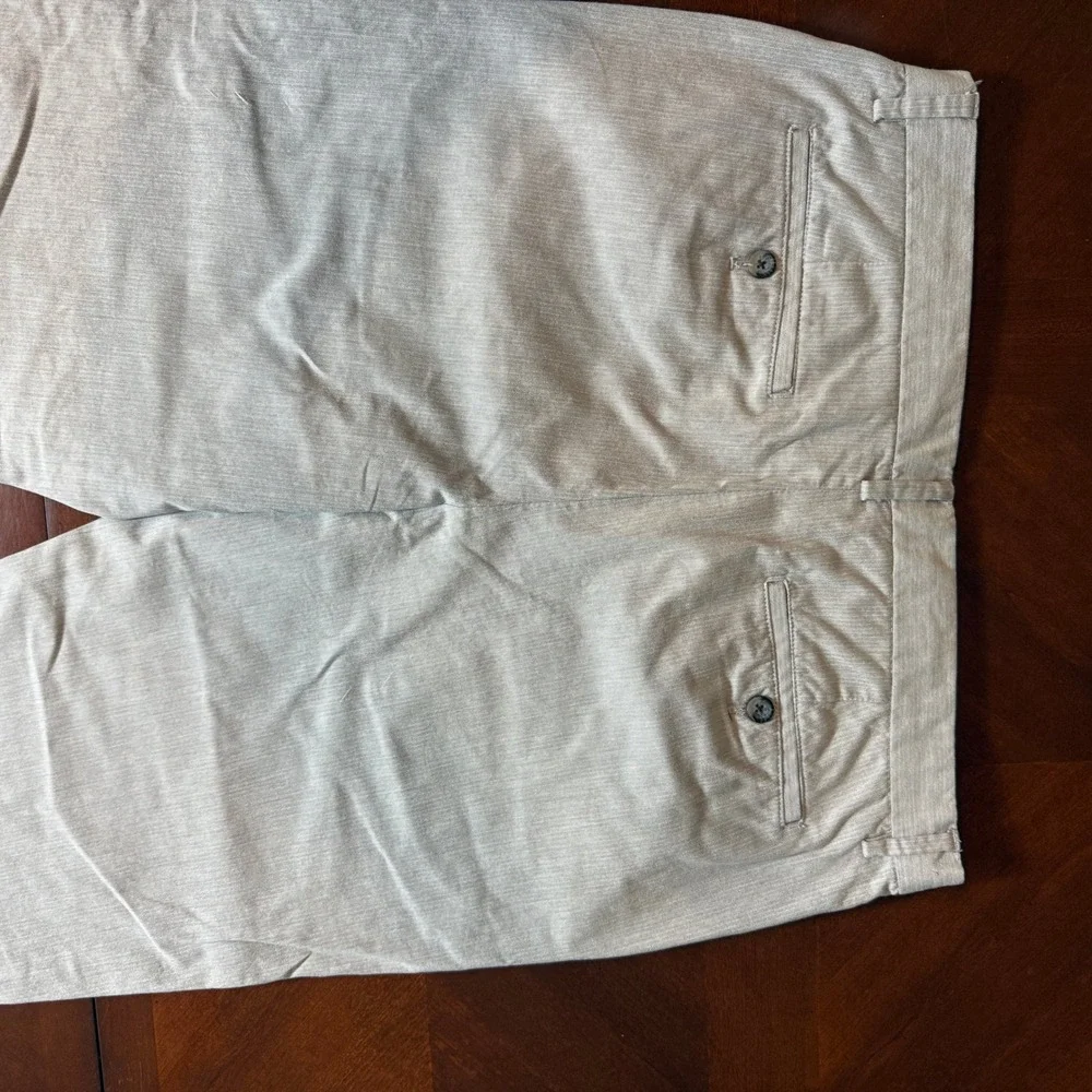 Banana Republic brand banana