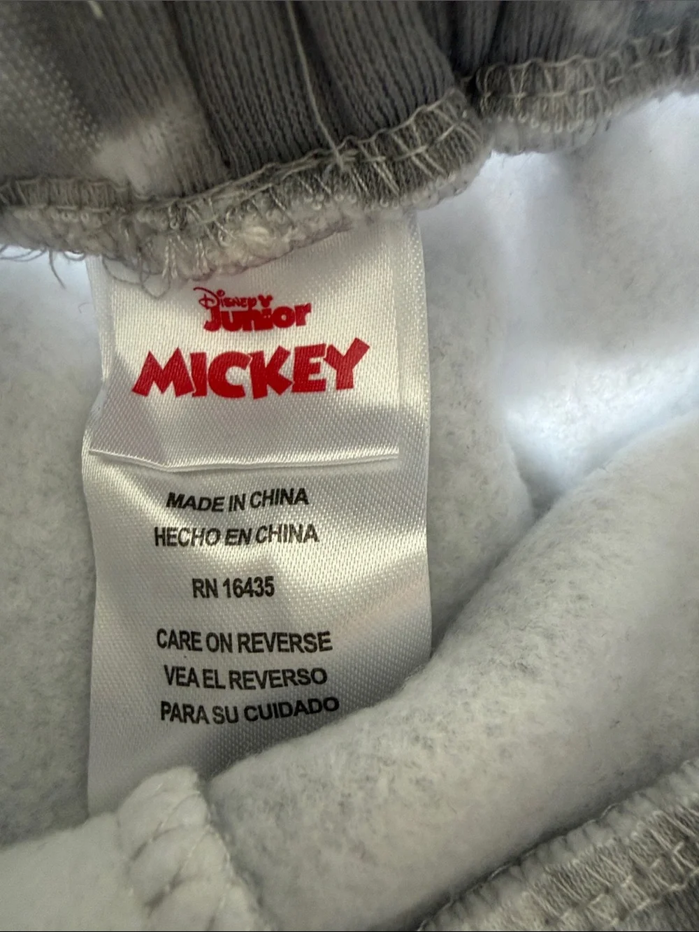 Disney white adorable excellent