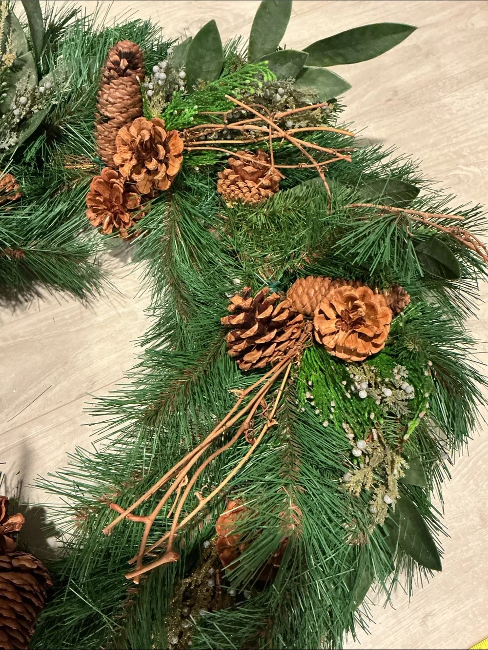 N/A wreath green