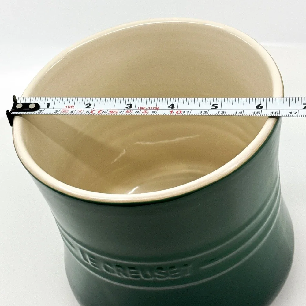 Le Creuset authentic le