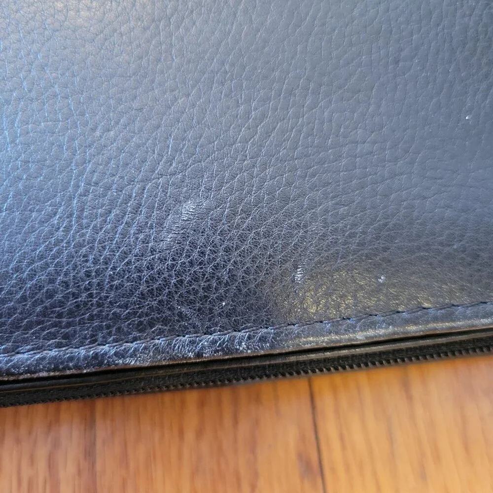 Wilsons Leather brand wilson