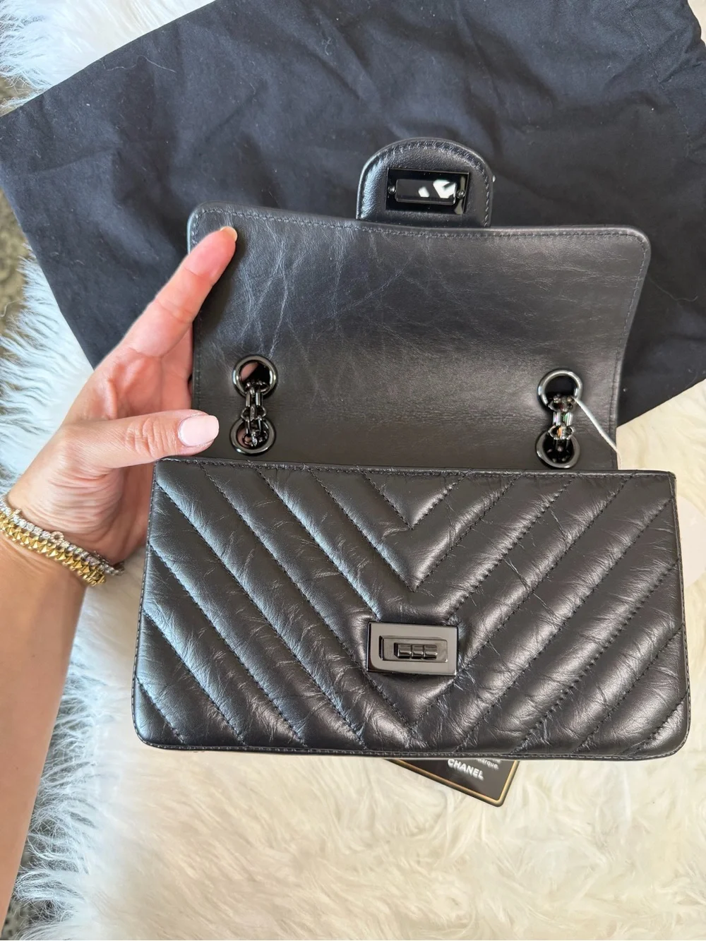 CHANEL classic quilted