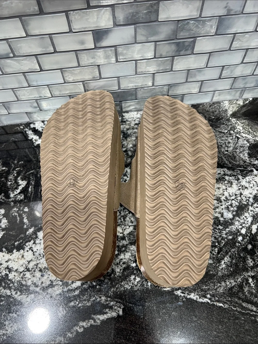 Project Cloud comfortable taupe