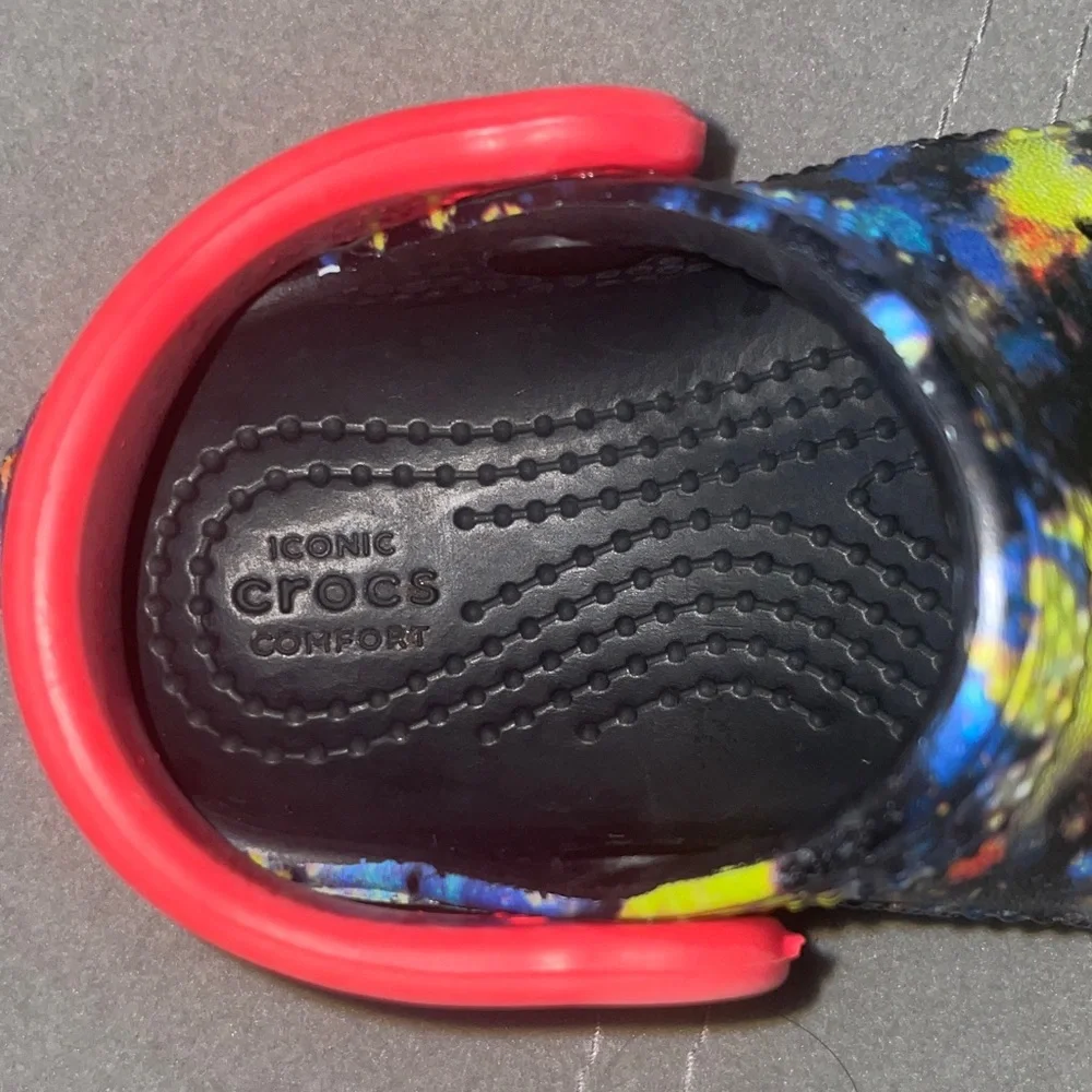 CROCS bright playful