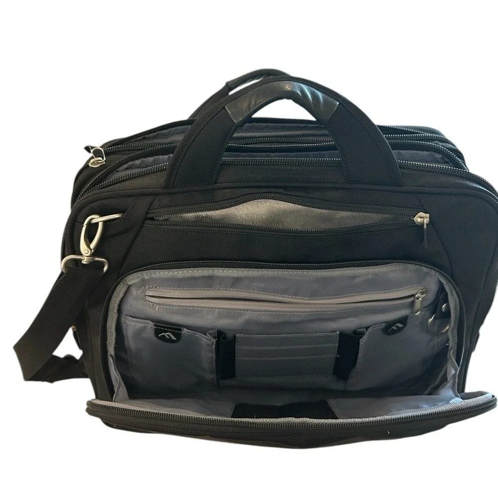 Brenthaven nwot ultra