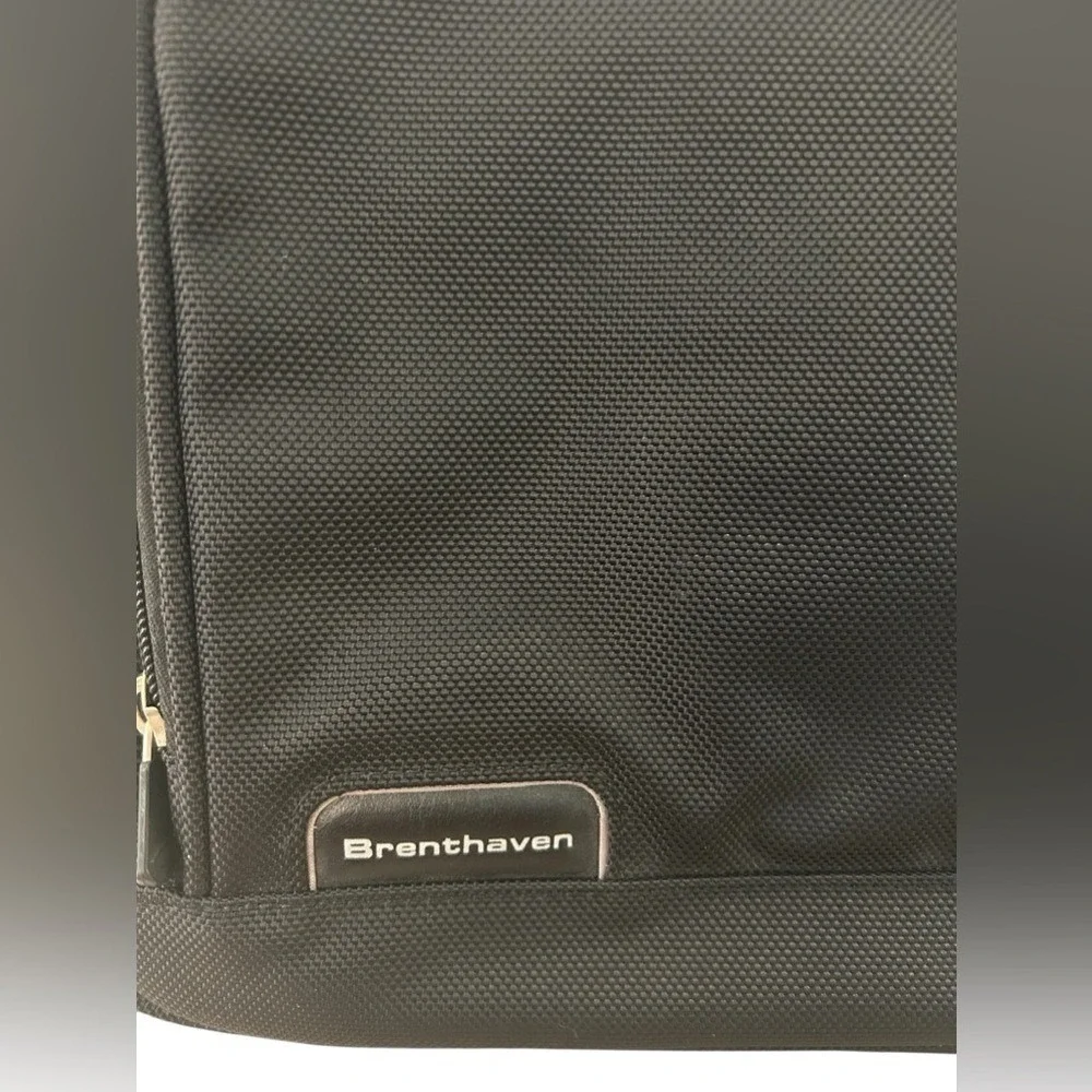 Brenthaven nwot ultra