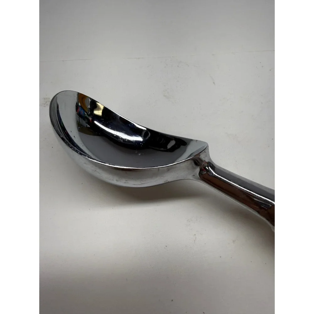 Chrome Plated Metal Ice Cream Scoop with White Plastic Handle 8.5 Inch