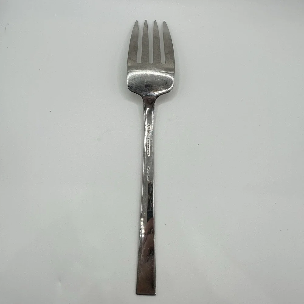 Oneida stainless catalina