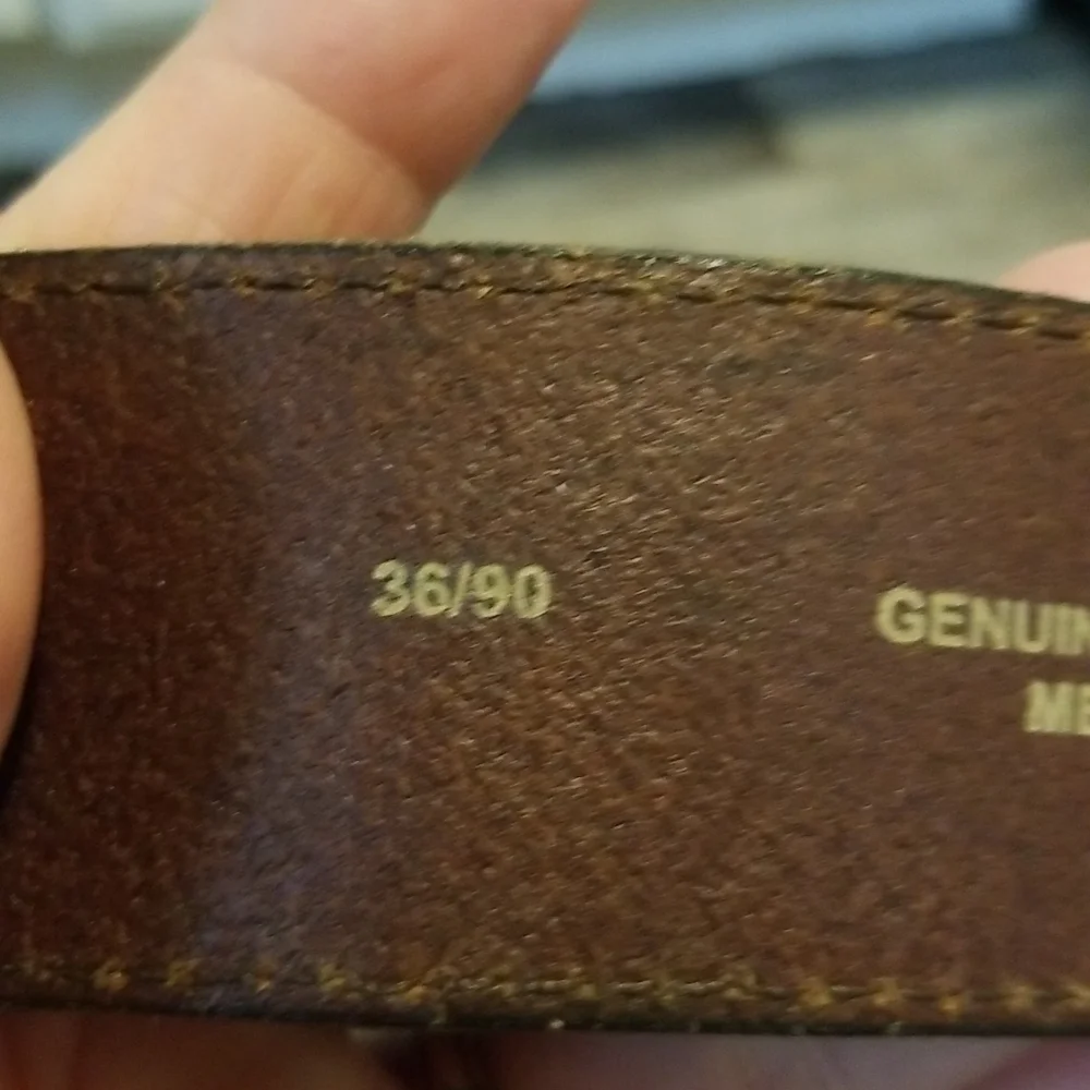 N/A brown leather