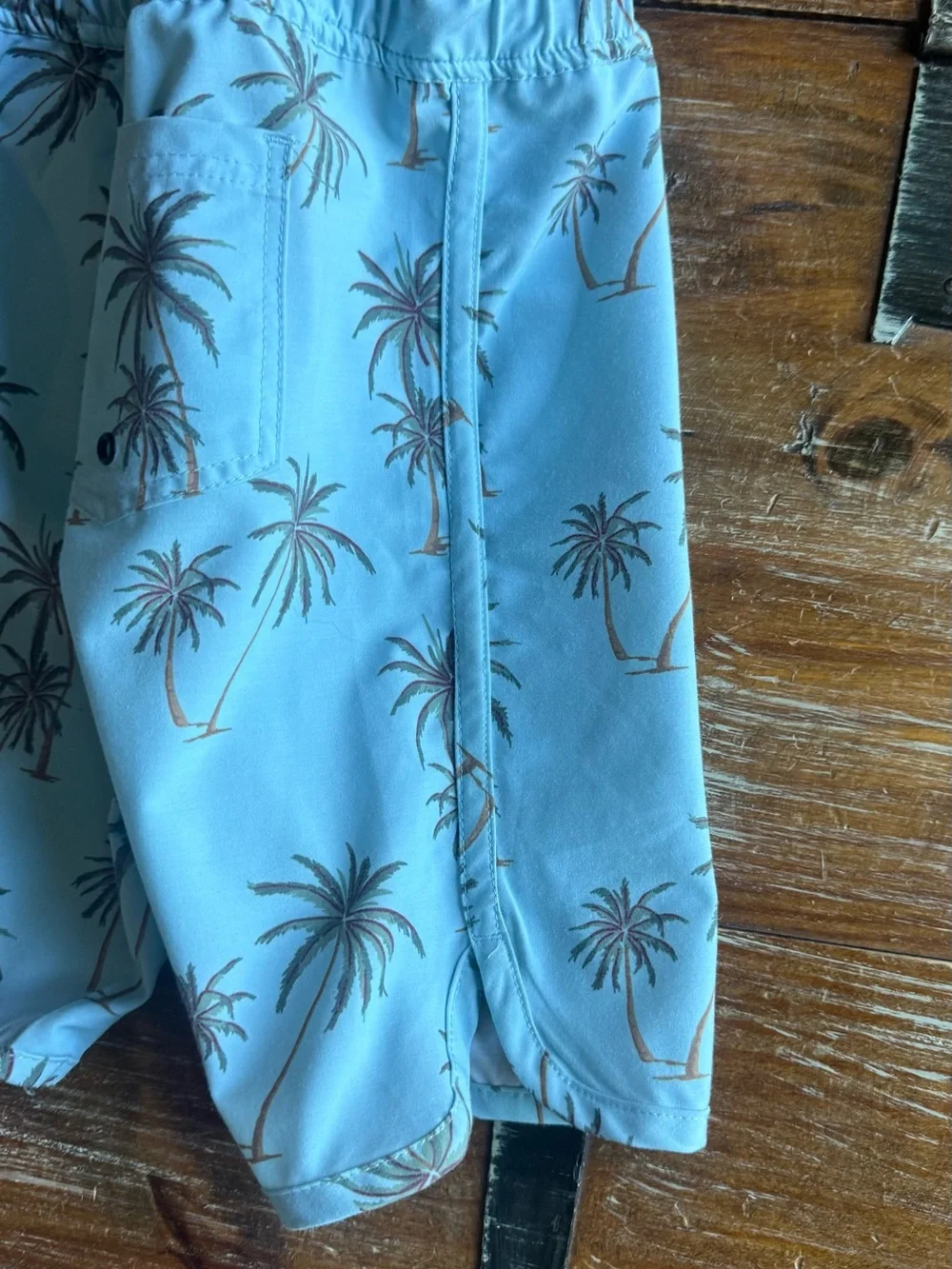 Feather 4 Arrow light blue