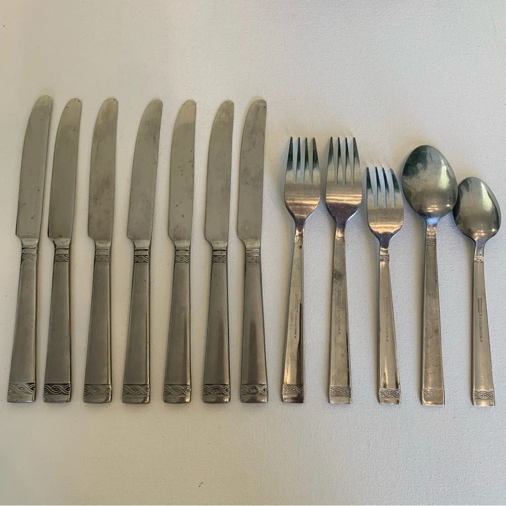 Cambridge Stainless Flatware Danielle Dinner Forks Knives Spoons Set of 12 Pcs