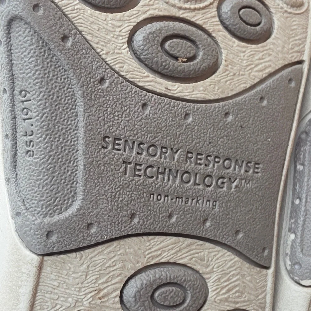 Stride Rite SRT Griffin Boys Gray Leather Sneakers Shoes BB018401 Size 6W