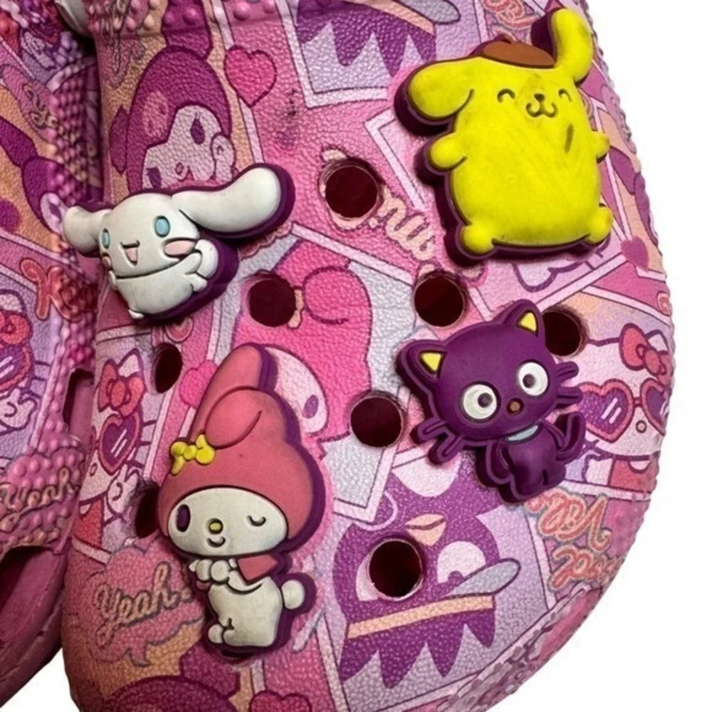Crocs Clogs Sanrio Hello Kitty Friends Girls 11 Pink Sandals w/9 Jibbitz Charms