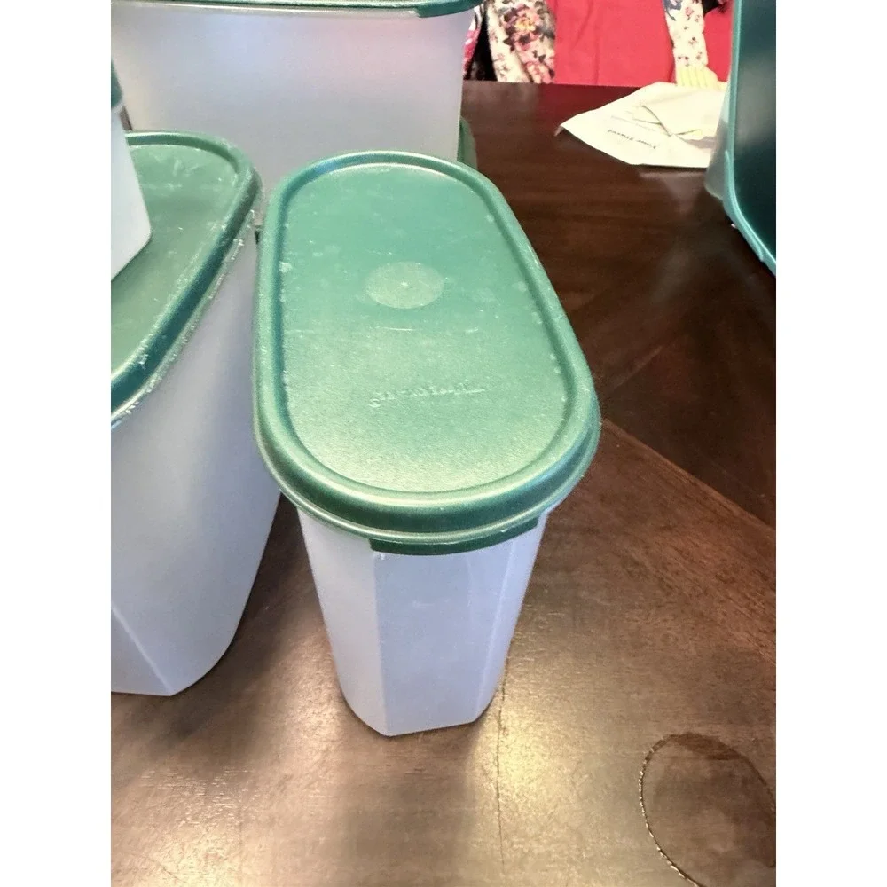 Tupperware this set