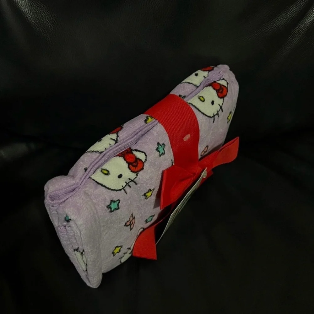 Hello Kitty hello kitty