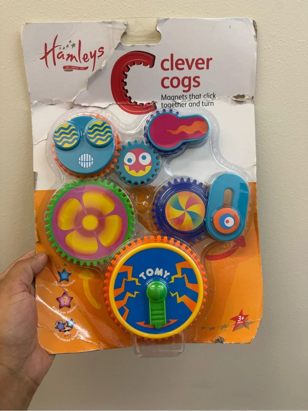 Tomy packaging shows