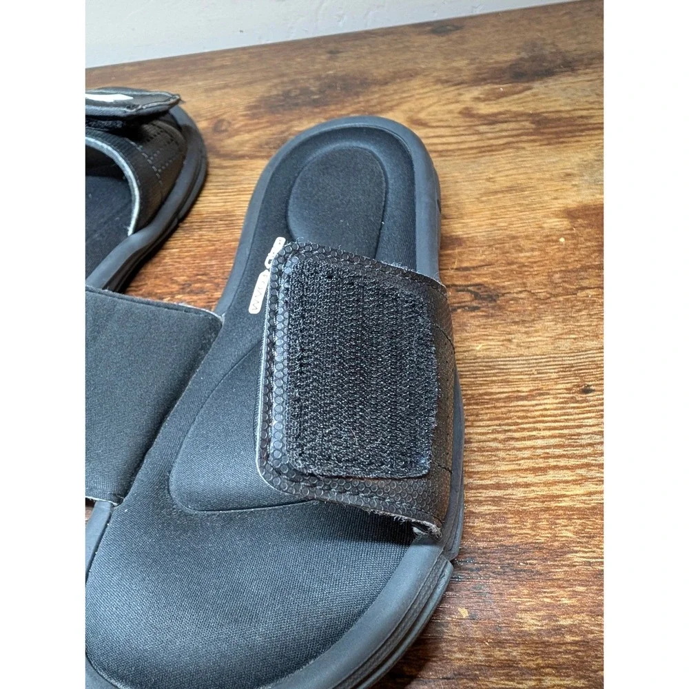 Under Armour sealed daily sleek