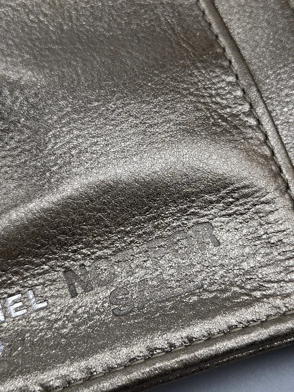 CHANEL 💛100% authentic