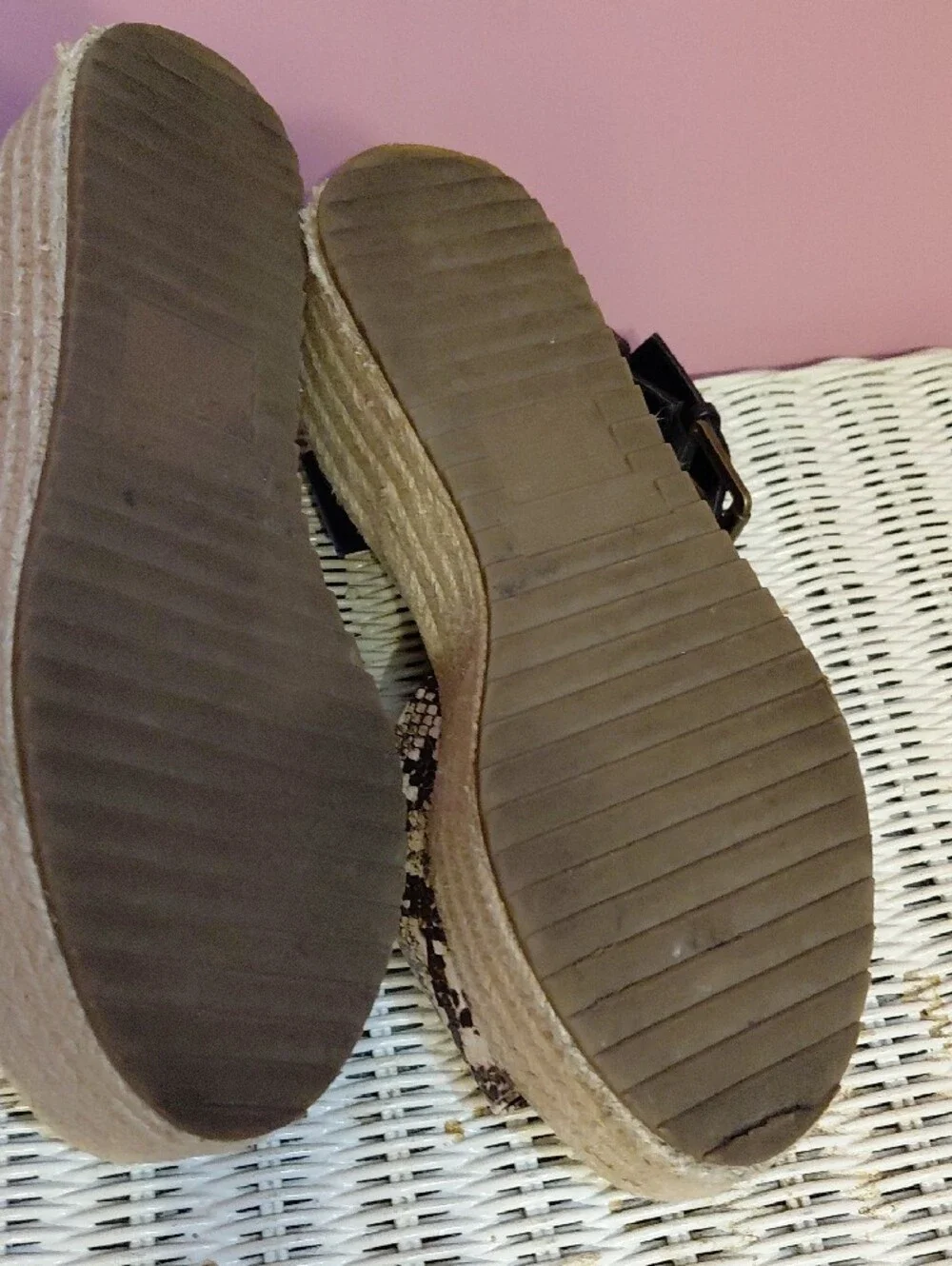 American Eagle Outfitters euc elevate