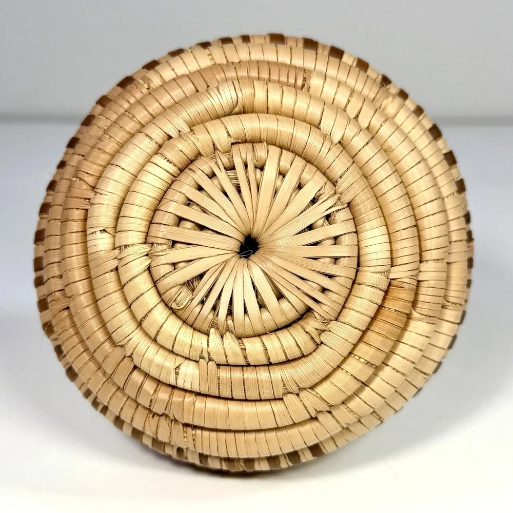 N/A vintage handwoven