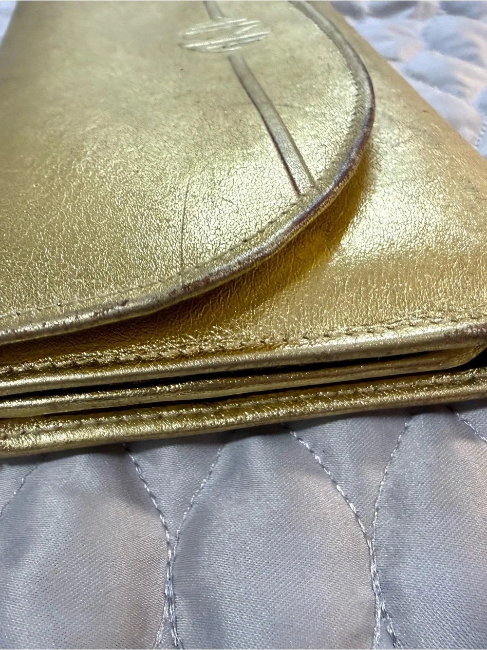 N/A shiny gold
