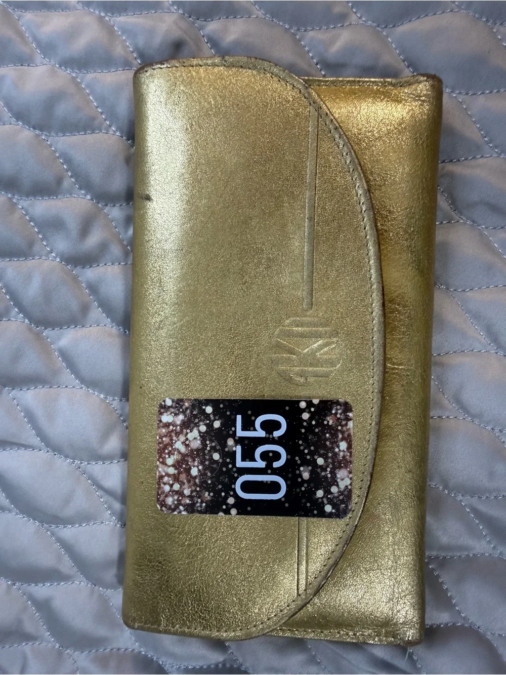 N/A shiny gold