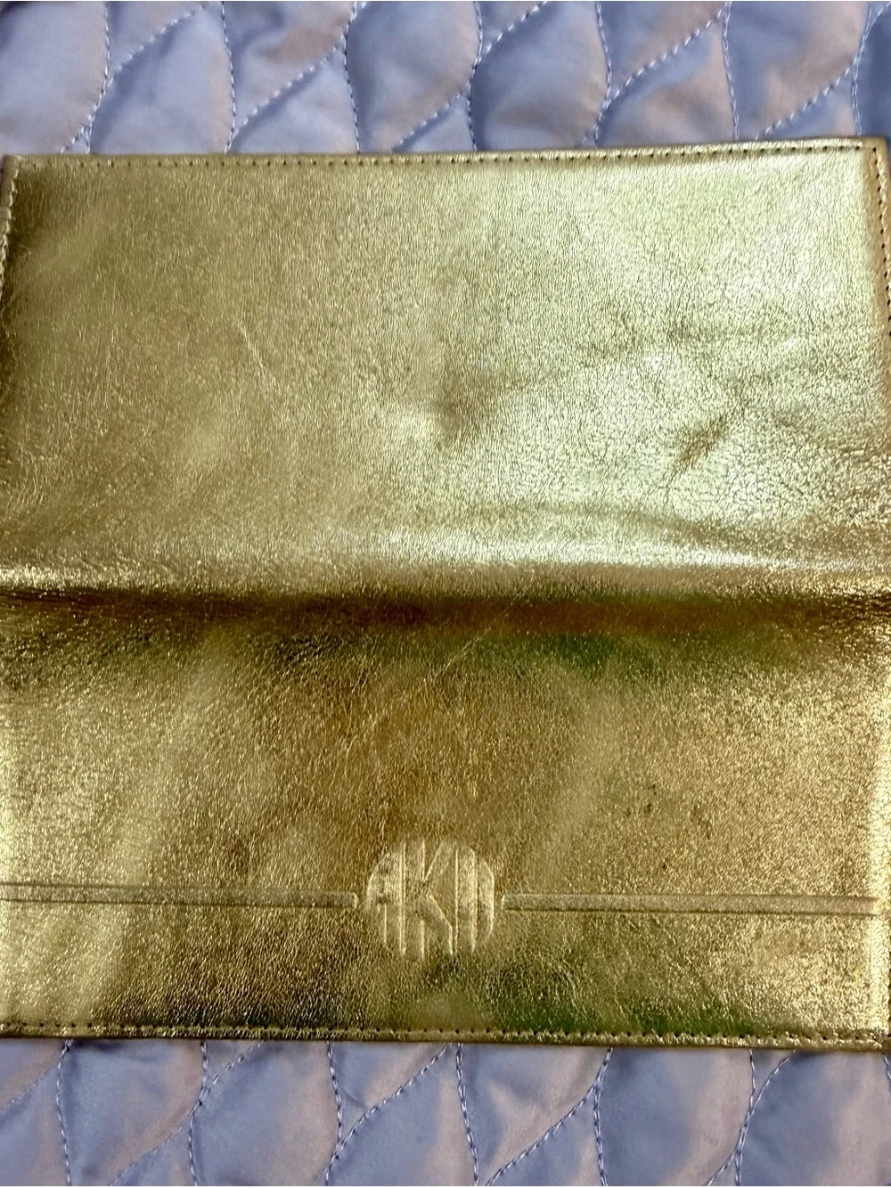 N/A shiny gold
