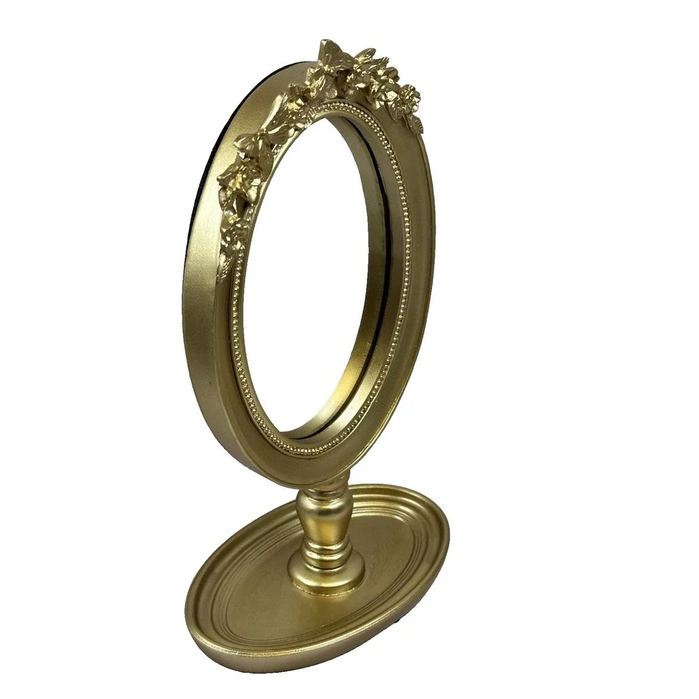 The Unbranded Brand elegant gold
