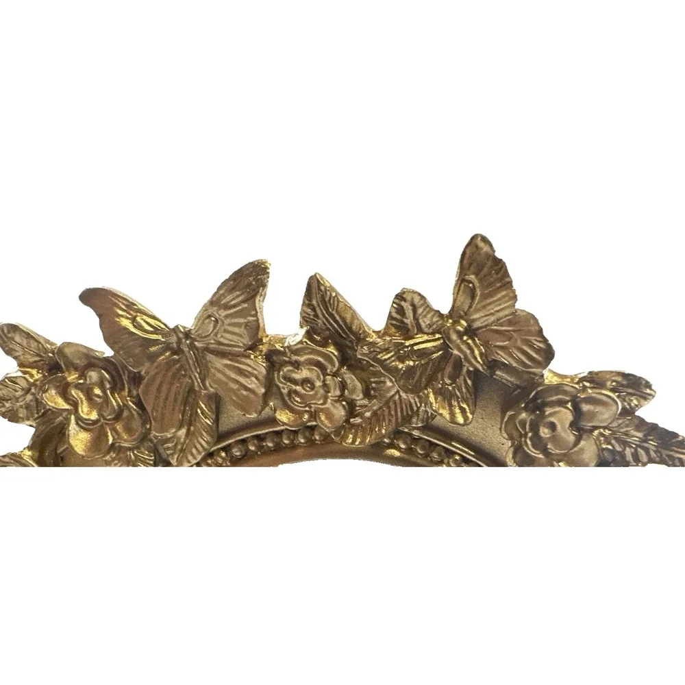 The Unbranded Brand elegant gold