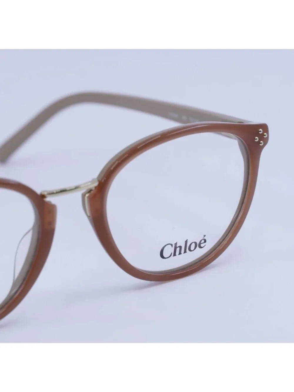 Chloe cat size