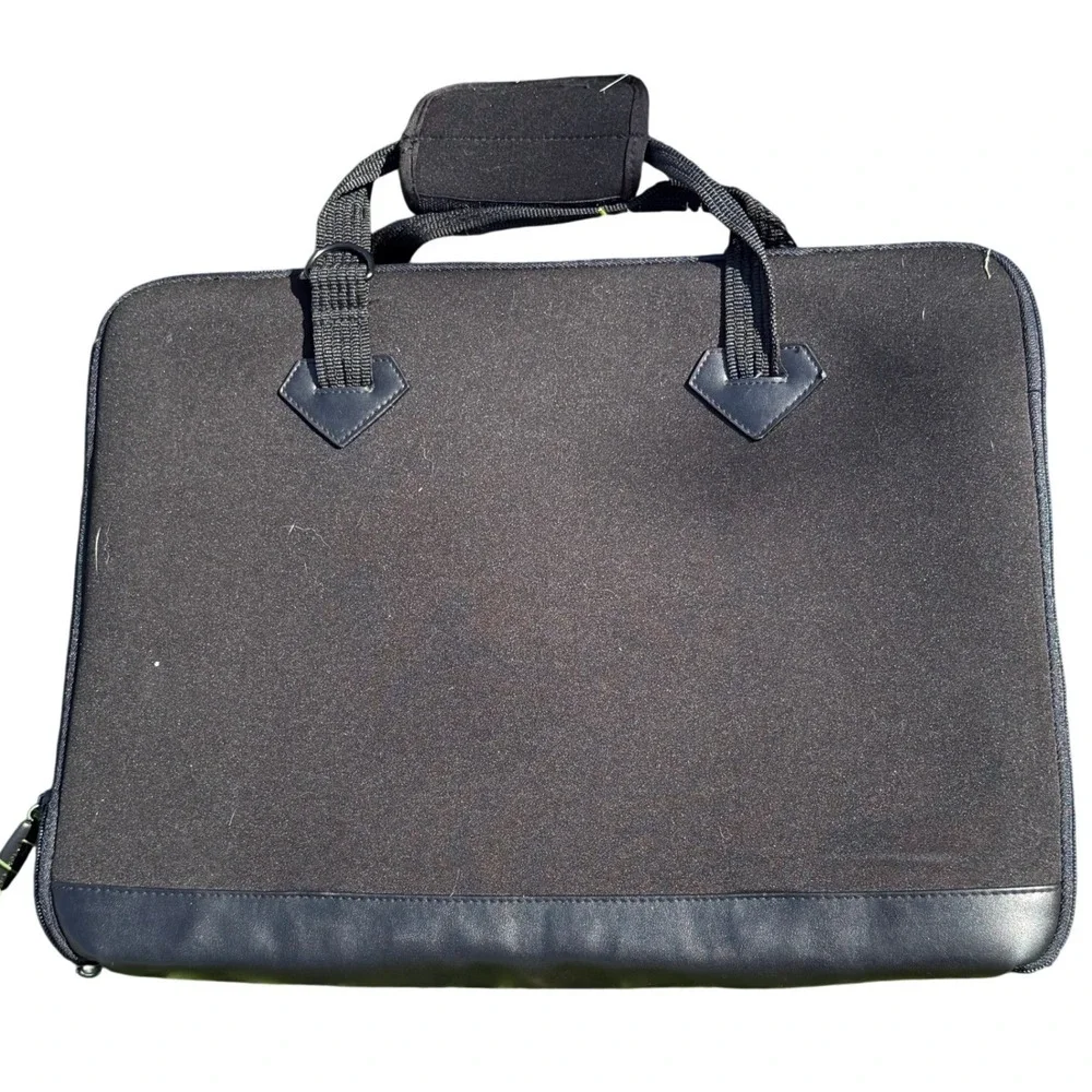 Cutter & Buck American Classic Black Laptop Briefcase Neoprene Messenger Bag 16