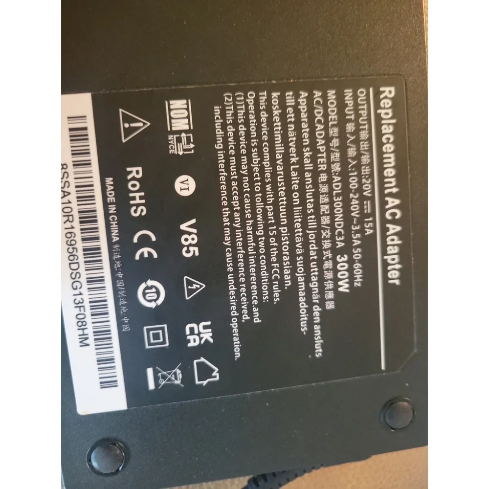 The Unbranded Brand 300w lenovo