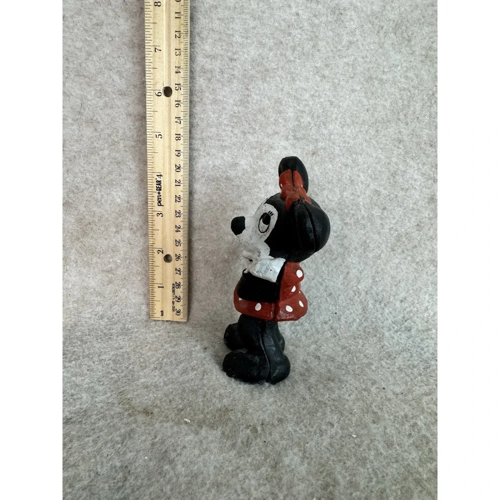 Disney vintage minnie