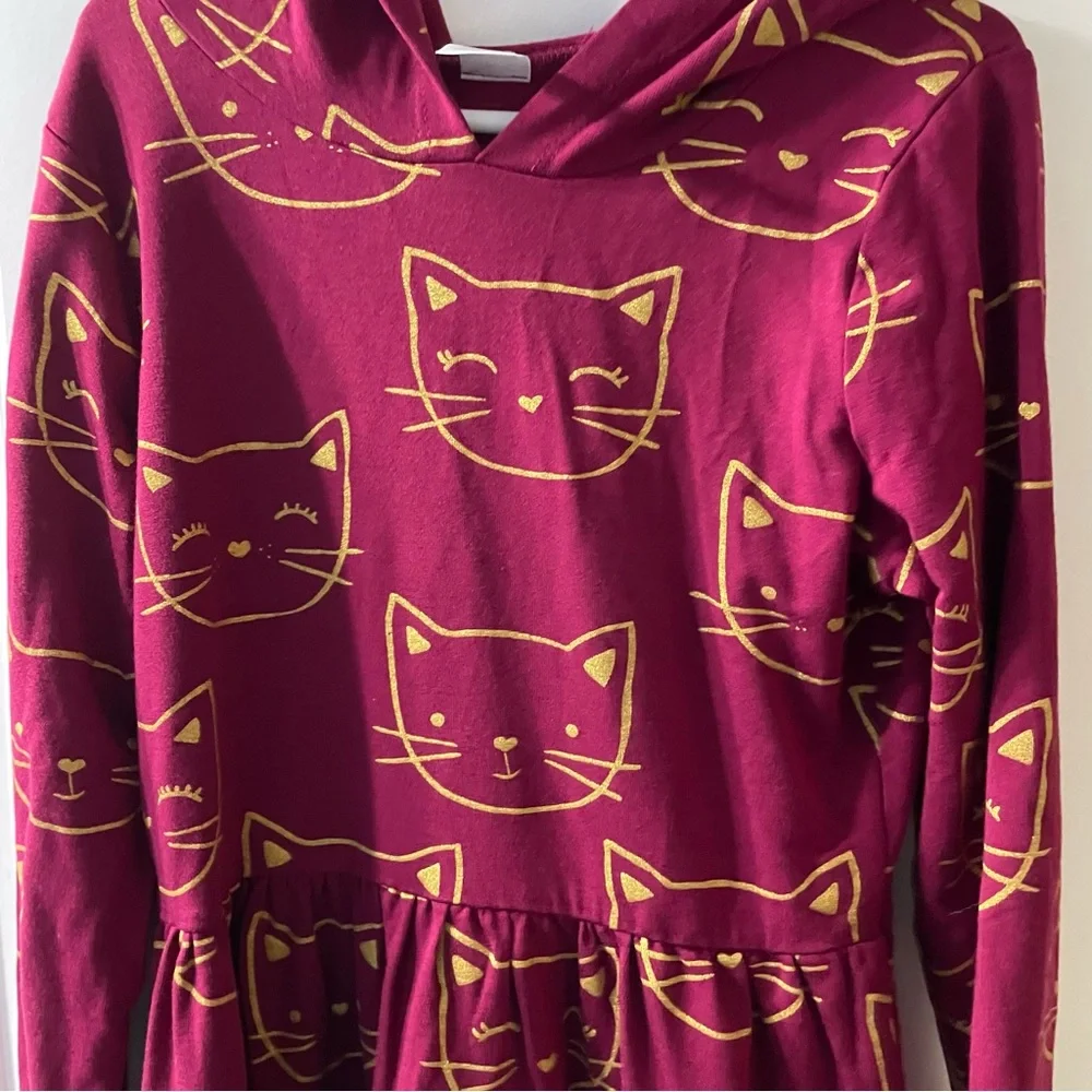 Carters adorable maroon