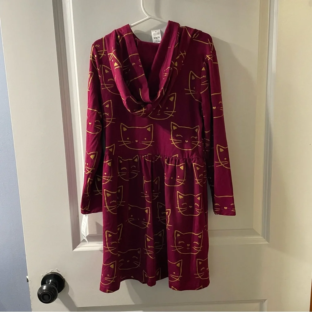 Carters adorable maroon