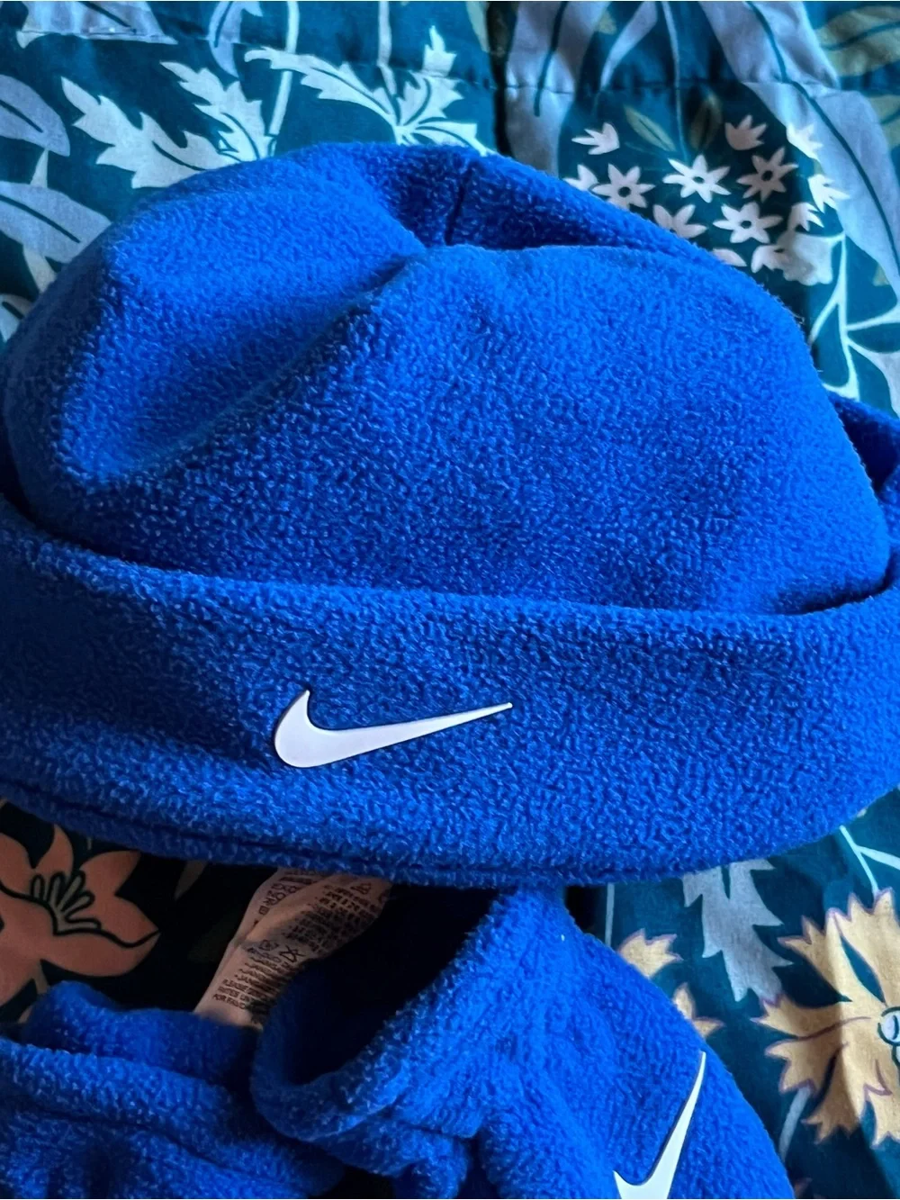 Nike cozy fleece
