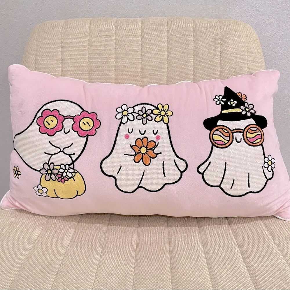 Pink Retro Ghost Floral Halloween Lumbar Pillow Glitter Embroidered Plush‎ Decor
