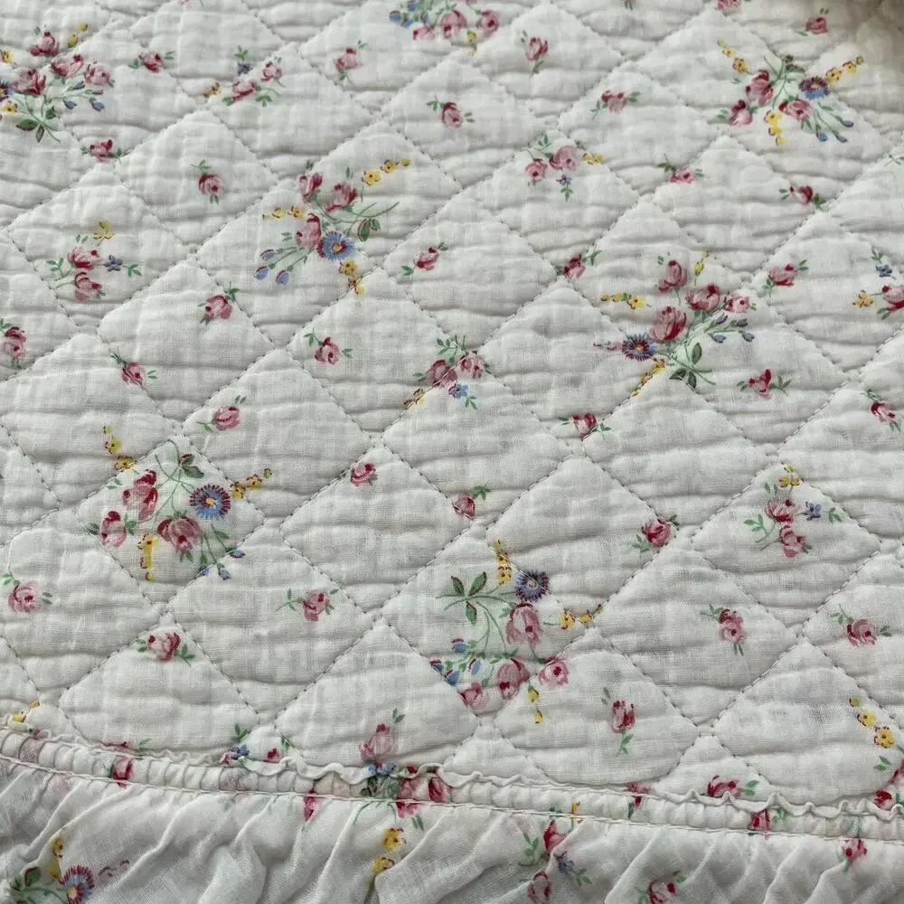 Unbranded this floral