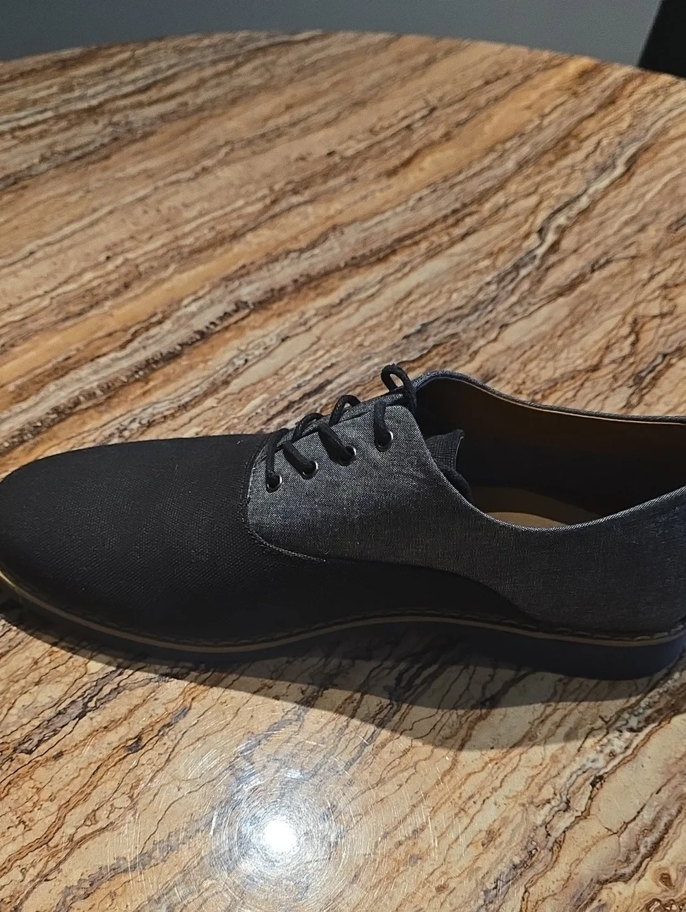 Aldo streamlined derby