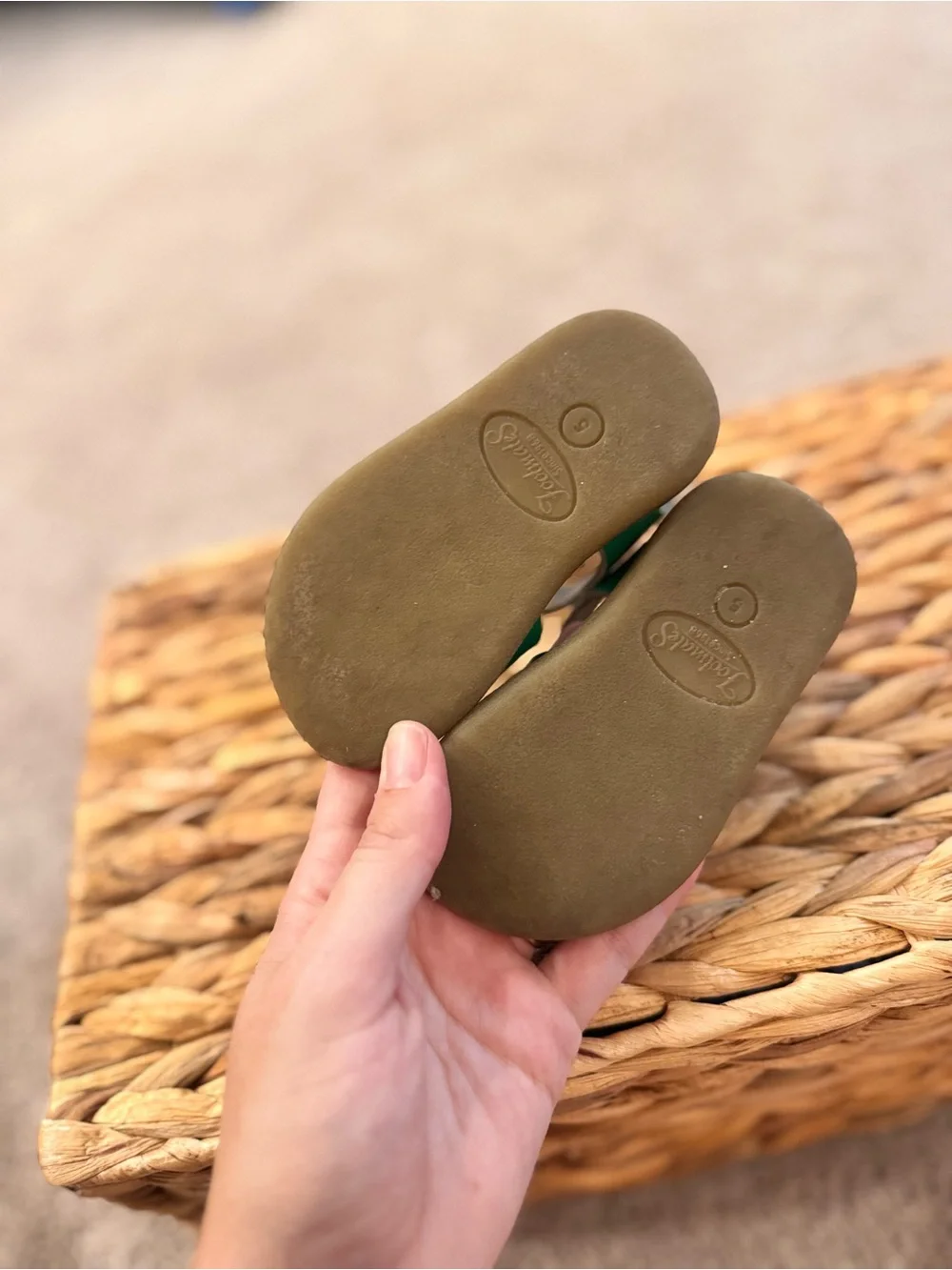 FootMates comfortable green
