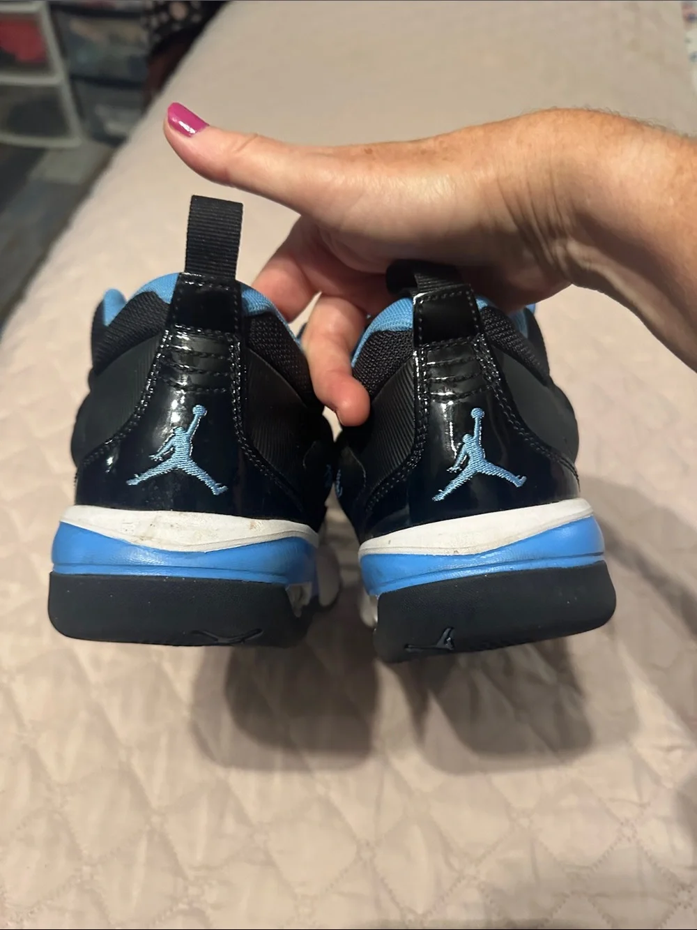 Jordan sleek basketball