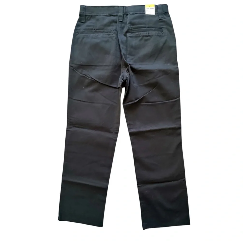 Old Navy details straight