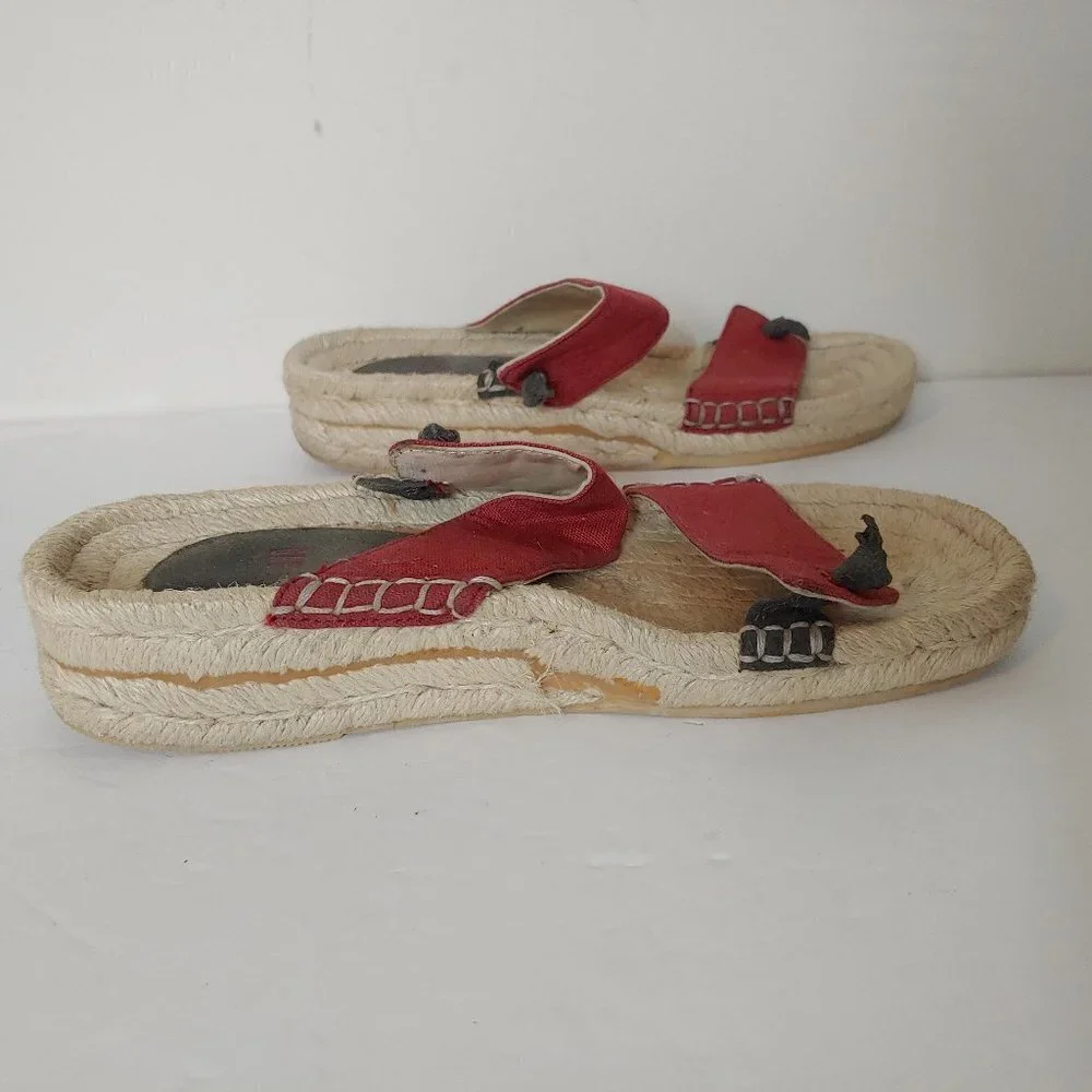 GAP slip espadrilles
