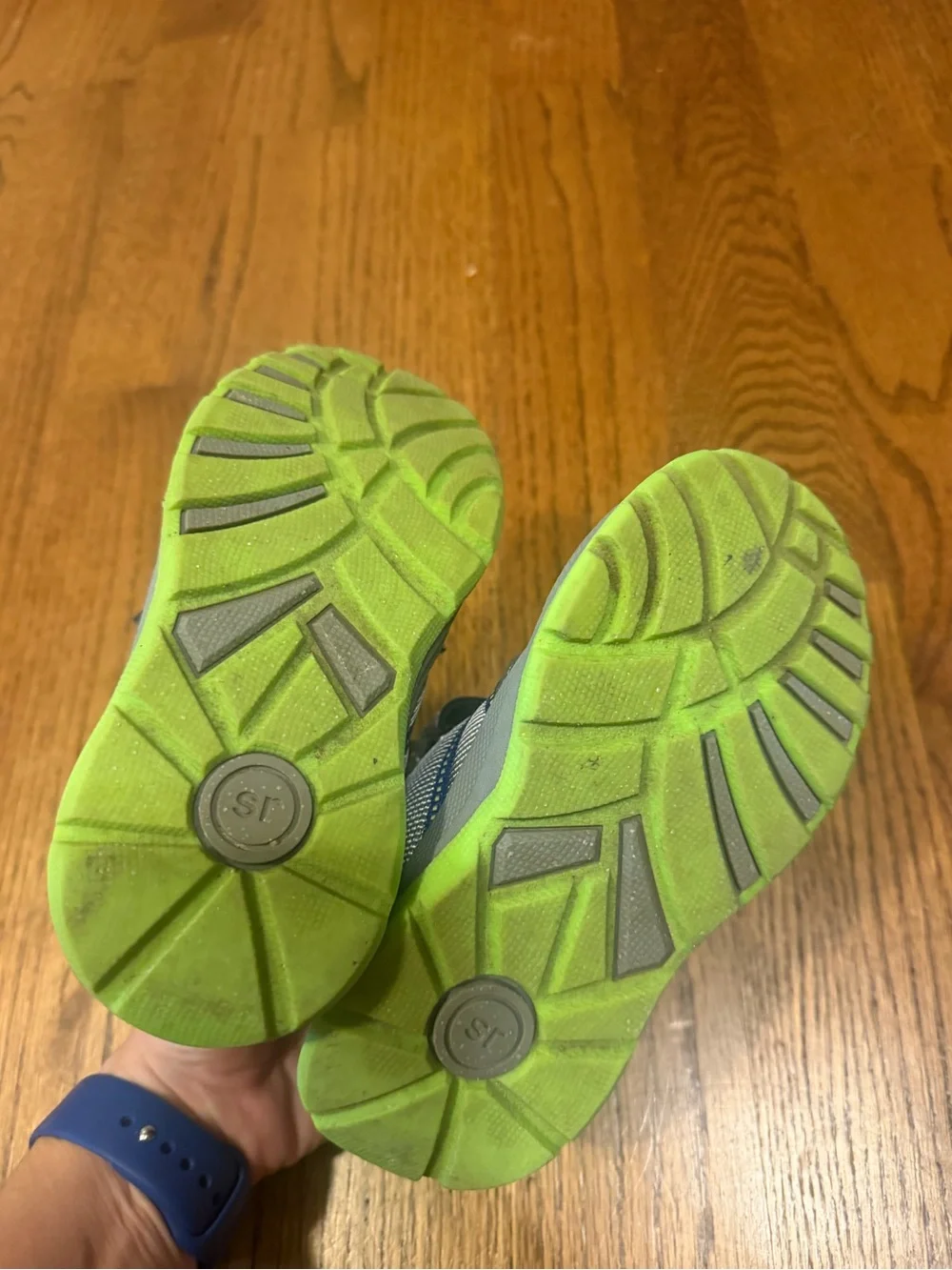 Stride Rite comfortable kids